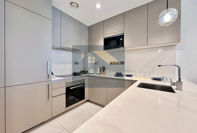 998091 - Property Image 2