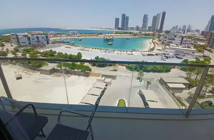 Apartment - 2 Bedrooms - 3 Bathrooms for rent in Reef Island - Capital Governorate