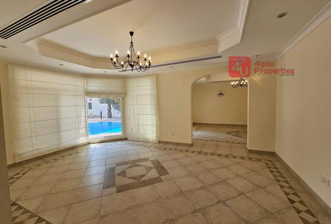 56857825 - Property Image 3