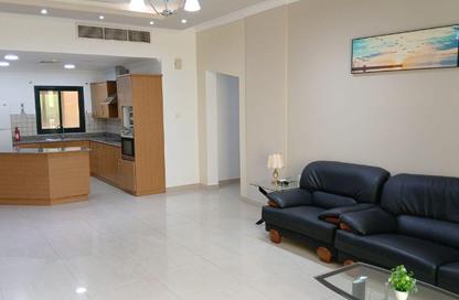 Apartment - 2 Bedrooms - 2 Bathrooms for rent in Al Juffair - Capital Governorate
