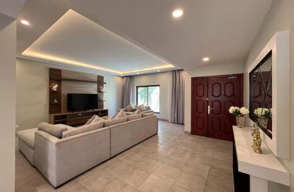 Villa - 4 Bedrooms - 4 Bathrooms for rent in Al Juffair - Capital Governorate