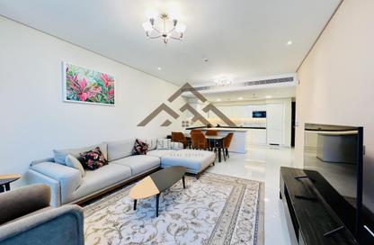 Apartment - 2 Bedrooms - 4 Bathrooms for rent in Al Juffair - Capital Governorate