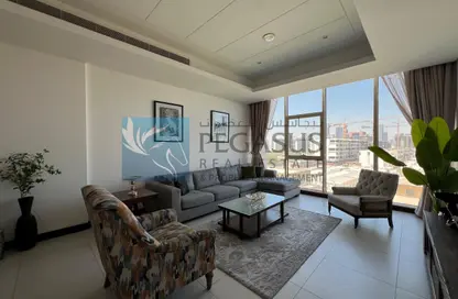 Apartment - 2 Bedrooms - 3 Bathrooms for rent in Reef Island - Capital Governorate