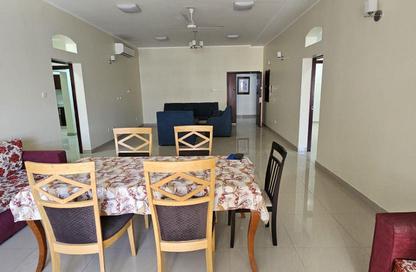Apartment - 3 Bedrooms - 2 Bathrooms for rent in Riffa - Southern Governorate