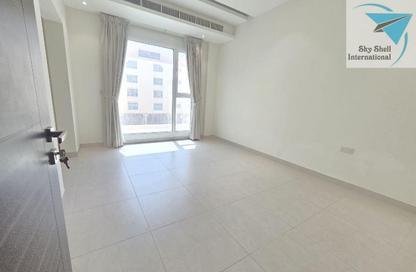 Apartment - 2 Bedrooms - 2 Bathrooms for rent in Al Burhama - Manama - Capital Governorate Apartment - 2 Bedrooms - 2 Bathrooms for rent in Al Burhama - Manama - Capital Governorate
