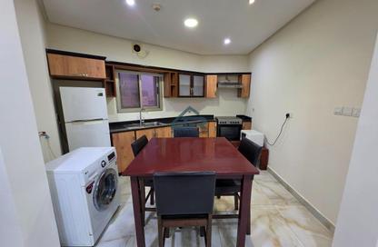 Apartment - 2 - 2 for rent in Seef - Capital Governorate