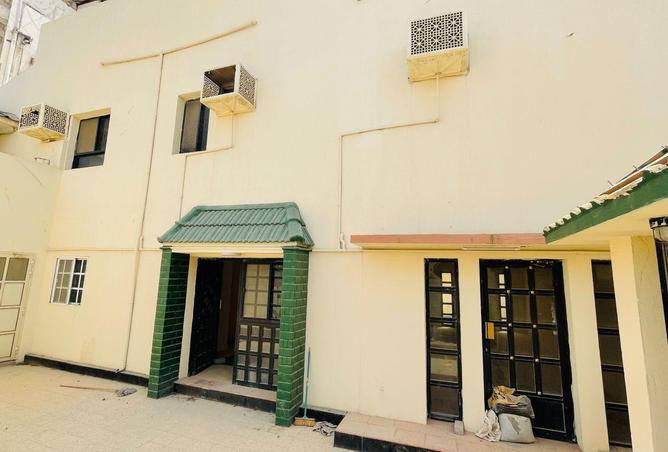 51799168 - Property Main Image