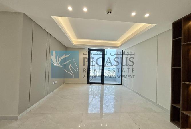56827018 - Property Image 2