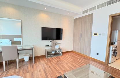 Apartment - Studio - 1 for rent in Seef - Capital Governorate