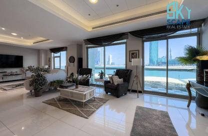 Apartment - 3 Bedrooms - 5 Bathrooms for rent in Reef Island - Capital Governorate