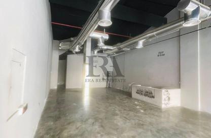 Shop - Studio - 1 Bathroom for rent in Exhibition Road - Hoora - Capital Governorate