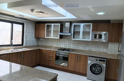 Apartment - 3 Bedrooms - 3 Bathrooms for rent in Bu Ashira - Capital Governorate Apartment - 3 Bedrooms - 3 Bathrooms for rent in Bu Ashira - Capital Governorate