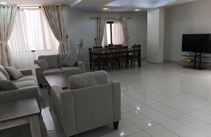 Apartment - 3 Bedrooms - 3 Bathrooms for rent in Bu Ashira - Capital Governorate