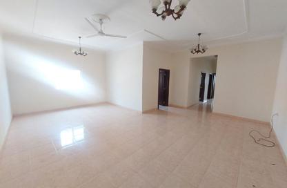 Apartment - 3 Bedrooms - 2 Bathrooms for rent in Arad - Muharraq Governorate