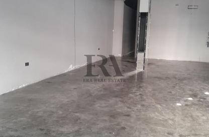 Show Room - Studio - 1 Bathroom for rent in Exhibition Road - Hoora - Capital Governorate