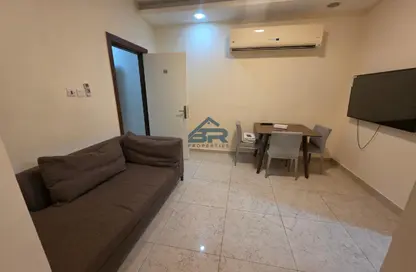 Apartment - 1 Bedroom - 1 Bathroom for rent in Seef - Capital Governorate