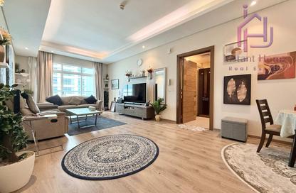 Apartment - 2 Bedrooms - 3 Bathrooms for sale in Al Juffair - Capital Governorate