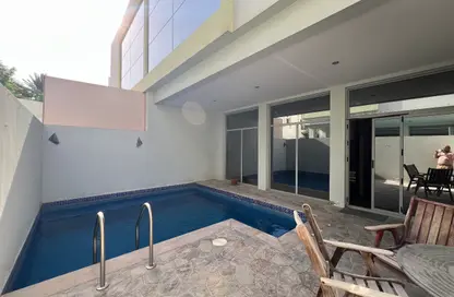 Villa - 3 Bedrooms - 4 Bathrooms for rent in Mahooz - Manama - Capital Governorate
