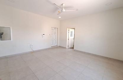 Apartment - Studio - 1 Bathroom for rent in Tubli - Central Governorate