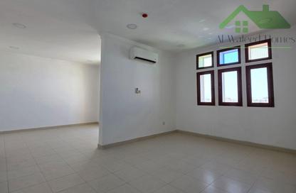 Apartment - 3 Bedrooms - 2 Bathrooms for rent in Busaiteen - Muharraq Governorate