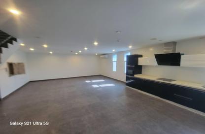 Apartment - 5 Bedrooms - 4 Bathrooms for rent in Saar - Northern Governorate