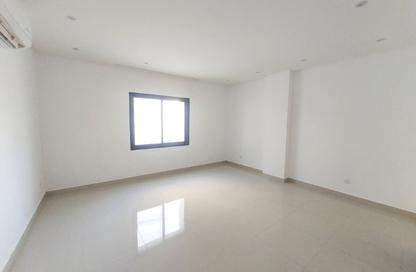 Apartment - 2 - 2 for rent in Hidd - Muharraq Governorate