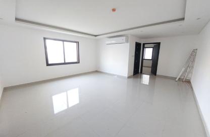 Apartment - 2 - 2 for rent in Hidd - Muharraq Governorate
