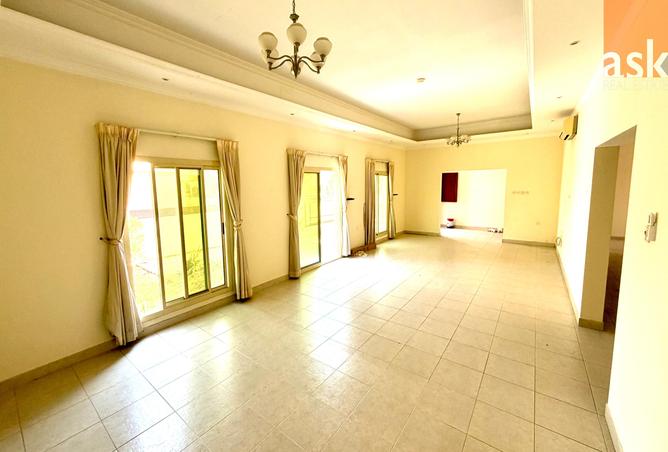 55054683 - Property Image 2