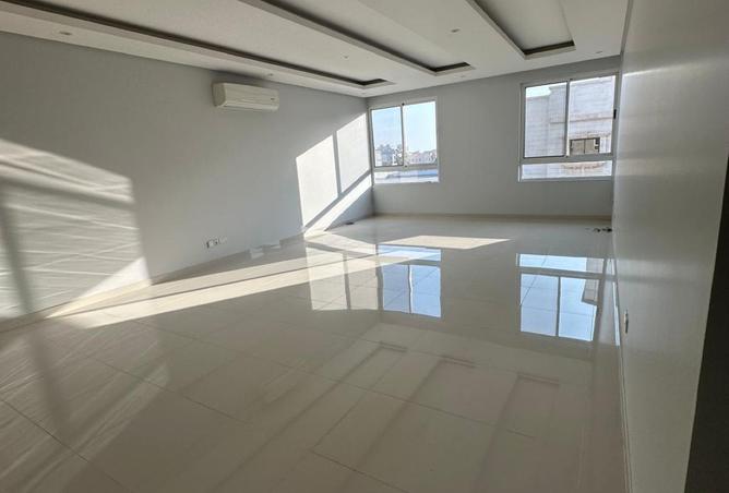 55397300 - Property Image 2