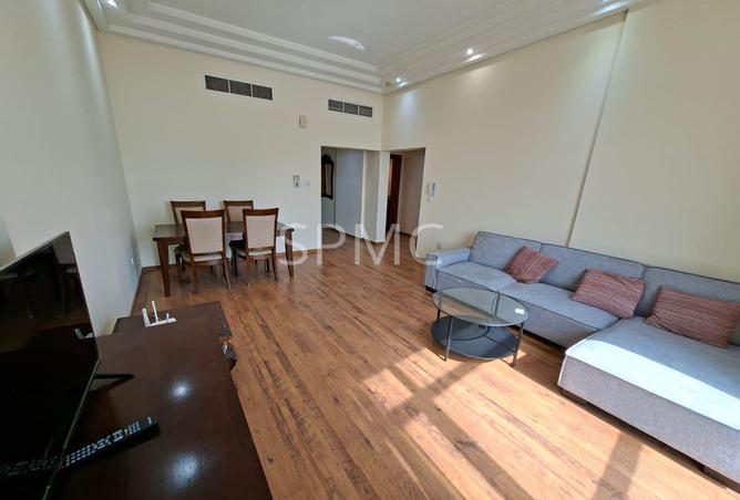 999786 - Property Image 3