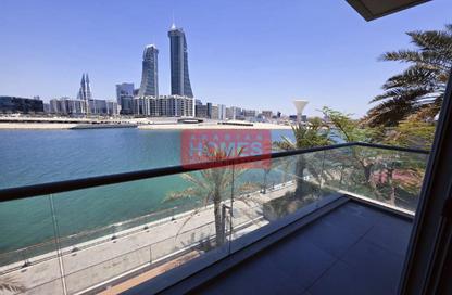 Apartment - 2 Bedrooms - 4 Bathrooms for rent in Reef Island - Capital Governorate