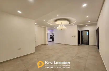 Apartment - 3 Bedrooms - 2 Bathrooms for rent in Sanad - Central Governorate