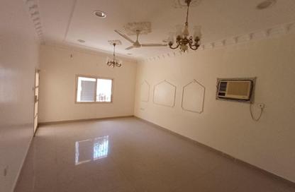 Villa - 3 Bedrooms - 4 Bathrooms for rent in Bu Kowarah - Riffa - Southern Governorate