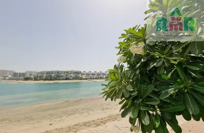 Villa - 4 Bedrooms - 4 Bathrooms for rent in Tala Island - Amwaj Islands - Muharraq Governorate