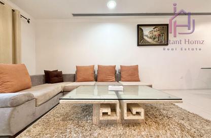 Apartment - 2 Bedrooms - 2 Bathrooms for rent in Al Juffair - Capital Governorate