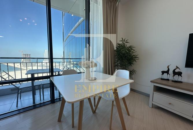 987445 - Property Main Image