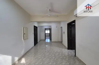 Apartment - 2 Bedrooms - 3 Bathrooms for rent in Hidd - Muharraq Governorate