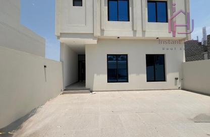 Villa - 4 - 5 for sale in Shahrakan - Northern Governorate