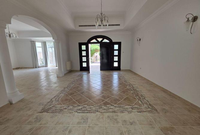 1000458 - Property Image 3