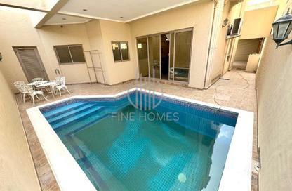 Villa - 4 Bedrooms - 6 Bathrooms for rent in Zinj - Manama - Capital Governorate