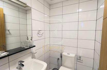 Apartment - 1 Bedroom - 2 Bathrooms for rent in Seef - Capital Governorate