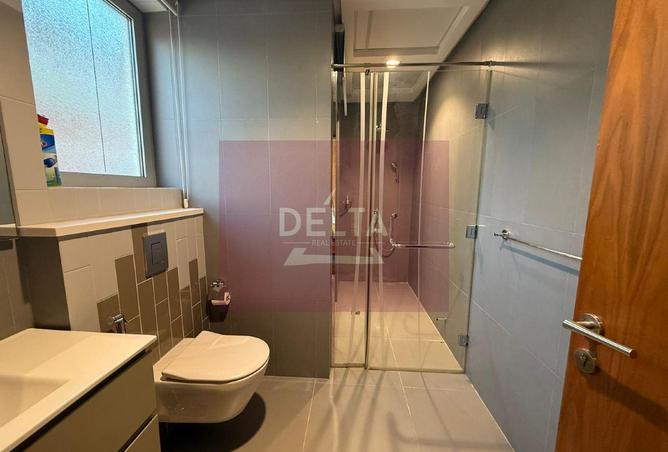 987760 - Property Image 3