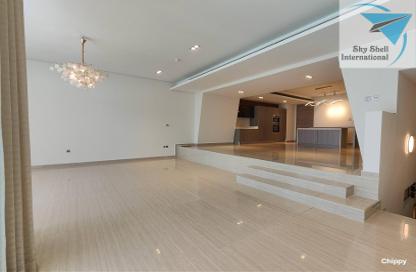 Villa - 5 Bedrooms - 6 Bathrooms for sale in Amwaj Avenue - Amwaj Islands - Muharraq Governorate Villa - 5 Bedrooms - 6 Bathrooms for sale in Amwaj Avenue - Amwaj Islands - Muharraq Governorate