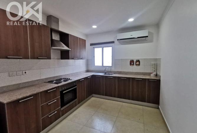 984738 - Property Image 3