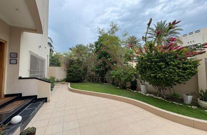 Villa - 5 Bedrooms - 6 Bathrooms for sale in Saar - Northern Governorate