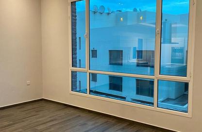Apartment - 2 Bedrooms - 2 Bathrooms for rent in Tubli - Central Governorate