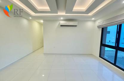 Apartment - 2 Bedrooms - 4 Bathrooms for rent in Saar - Northern Governorate