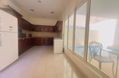 Villa - 3 - 4 for rent in Al Juffair - Capital Governorate Villa - 3 - 4 for rent in Al Juffair - Capital Governorate