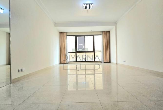 999143 - Property Main Image