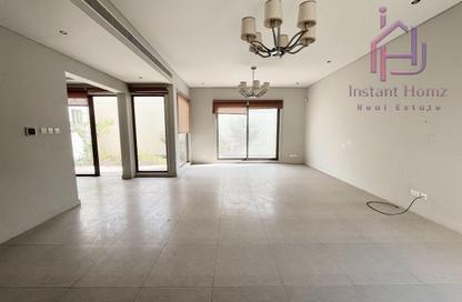 Villa - 4 Bedrooms - 5 Bathrooms for rent in Janabiya - Northern Governorate